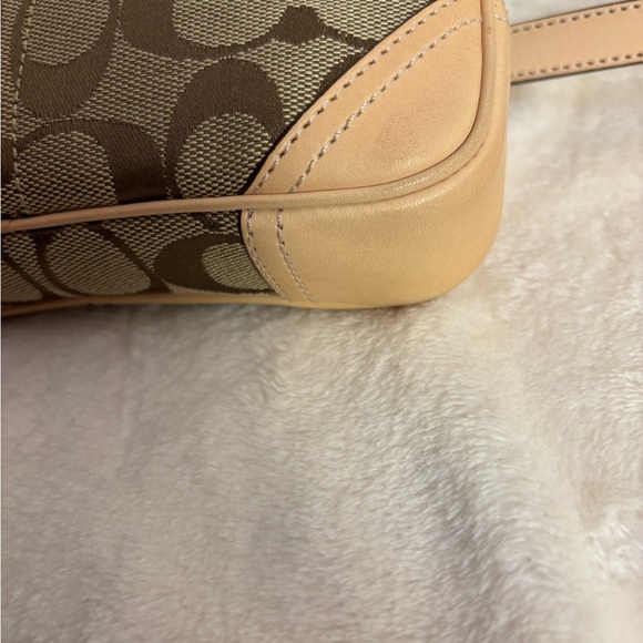 Coach Tan & Brown Signature Belt Bag w/ Leather Trim x Dust-bag & Box - Picture 8 of 14